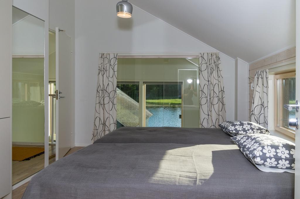 Strandby Villas Kaeringsund Eckero Room photo